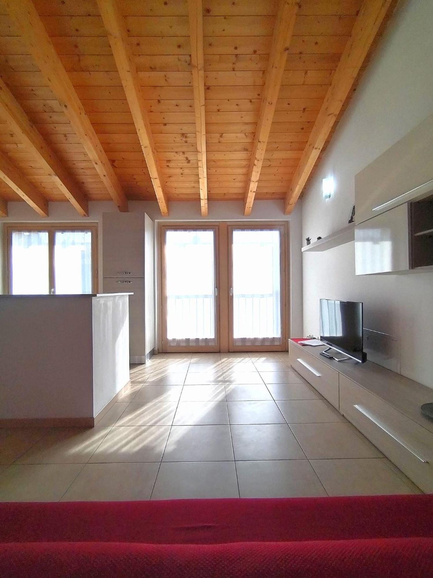 Travedona Loft By Lake Ixihome מראה חיצוני תמונה