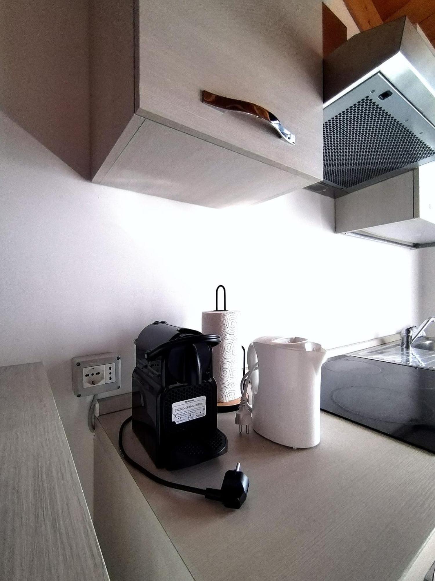 Travedona Loft By Lake Ixihome מראה חיצוני תמונה